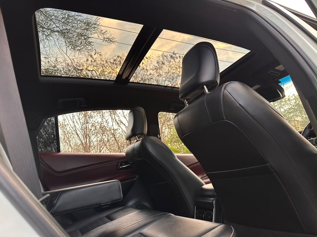 TOYOTA HARRIER thumbnail 7
